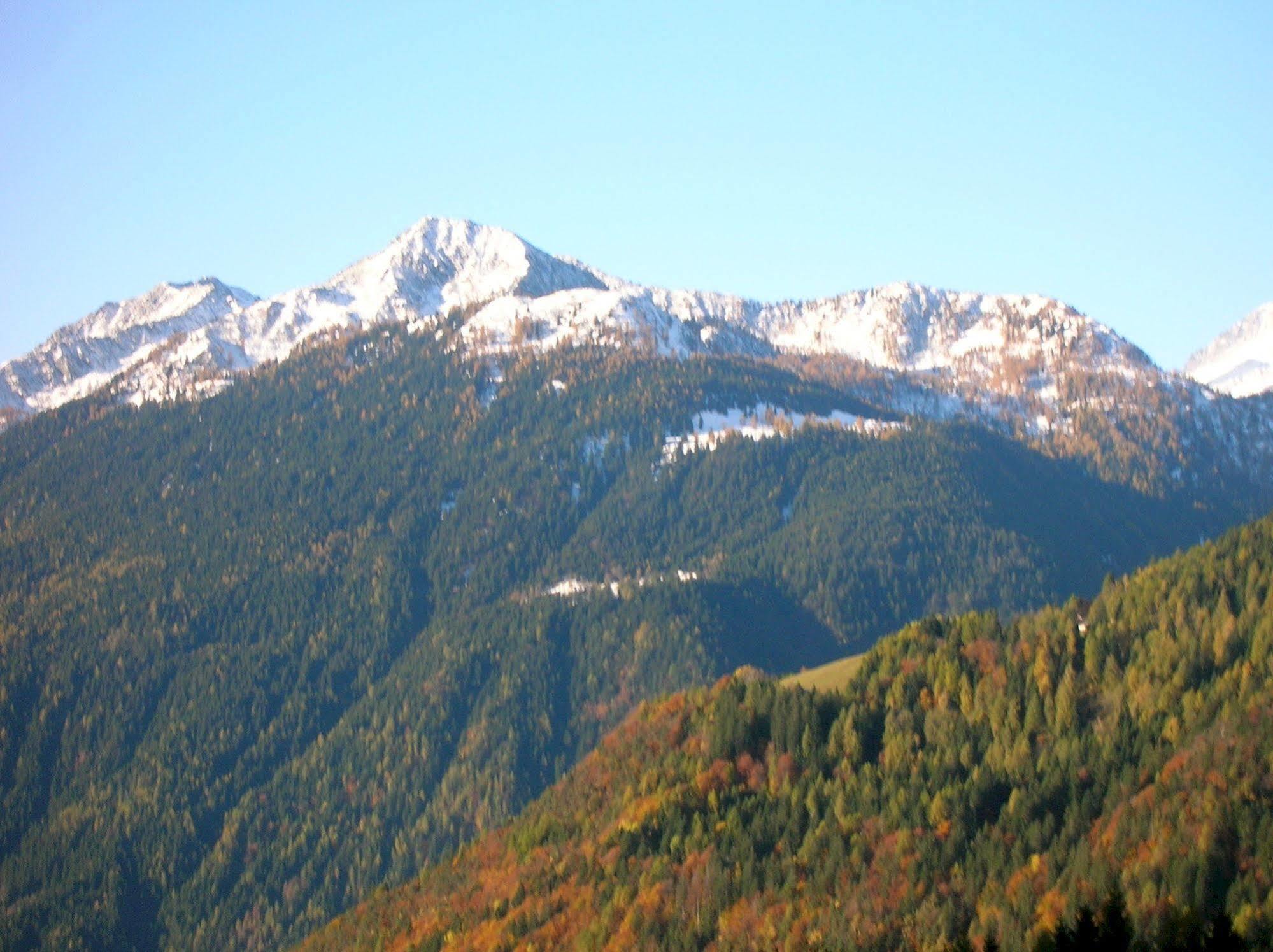 Hotel Villa Fosine Pinzolo Exterior foto